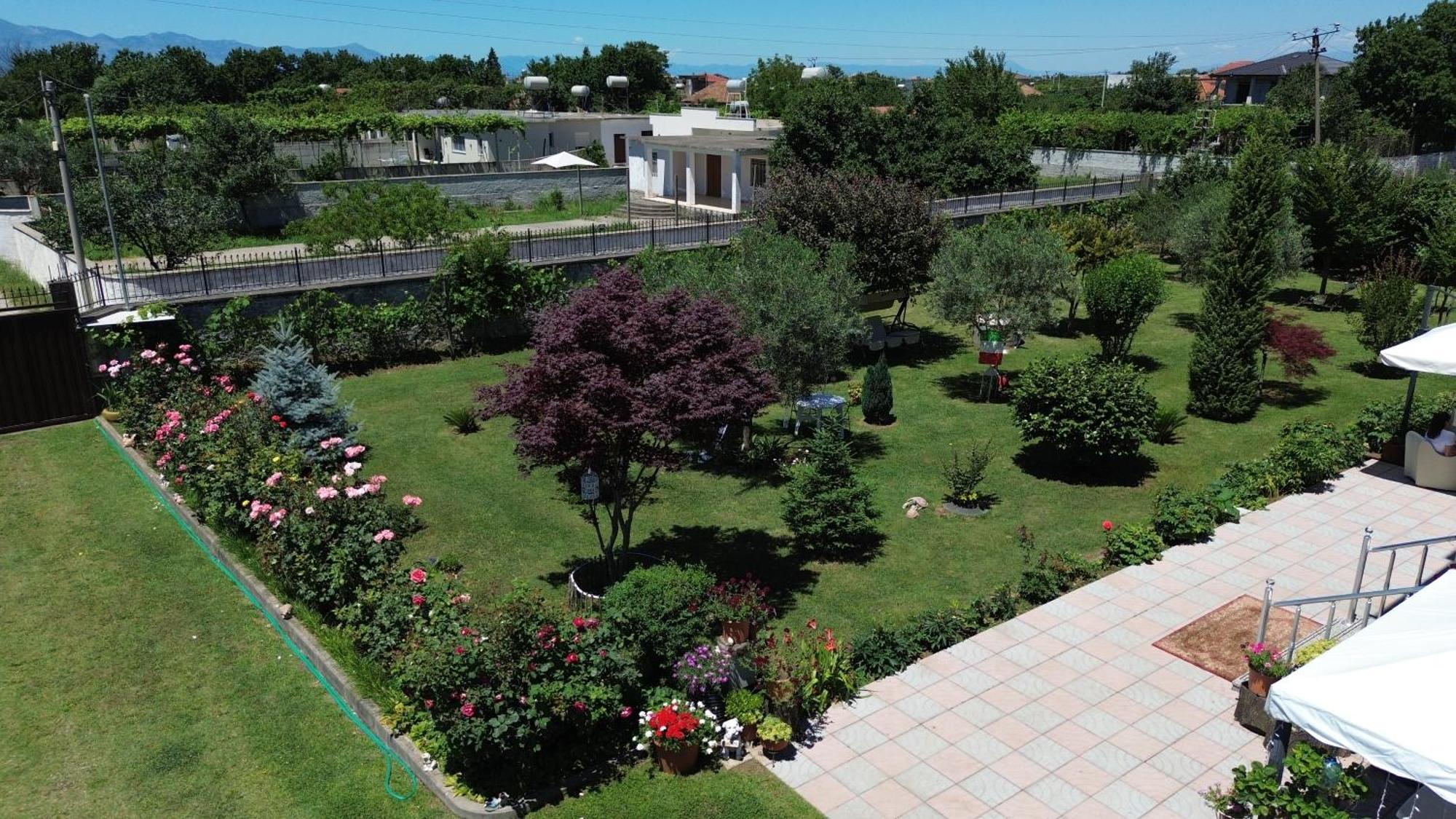 Hotel Villa Linda Шкодер Экстерьер фото